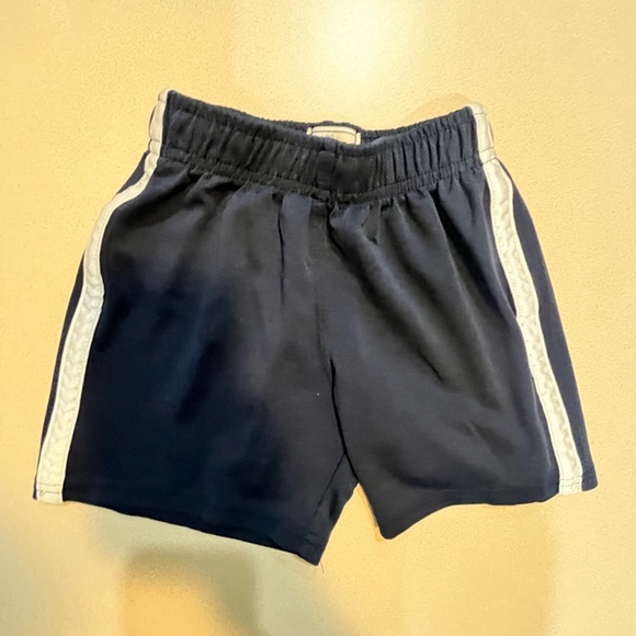 Boys 18-24 months athletic shorts - Picture 2 of 5